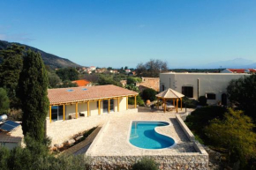 Villa Velanidia in Drapanos